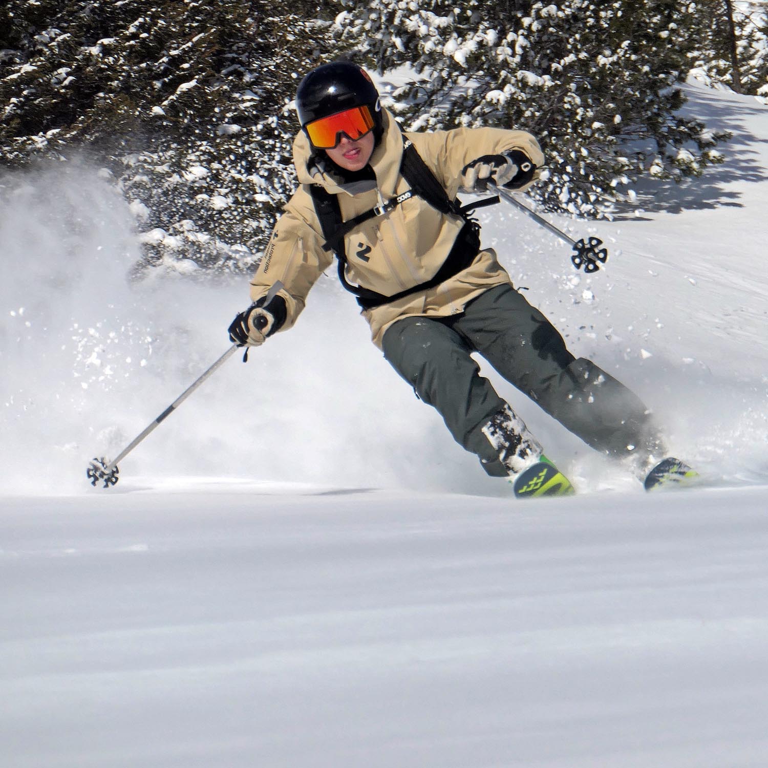 Perfekter Powder im Backcountry in Obertauern in den Weihnachtsferien. Feriencamp Obertauern in den Weihnachtsferien. Für Skifahrer und Snowboarder.