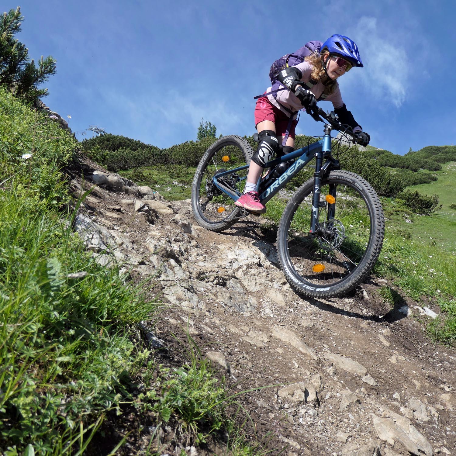 Einfahren auf den Grubig Alm Trails MTB Wochenende für Jugendliche in der Zugspitzarena